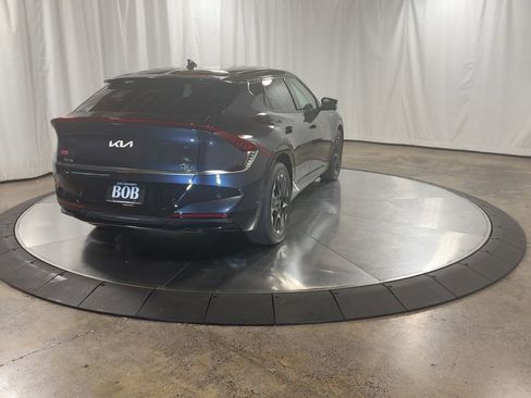 New 2025 Kia EV6 Wind image 9