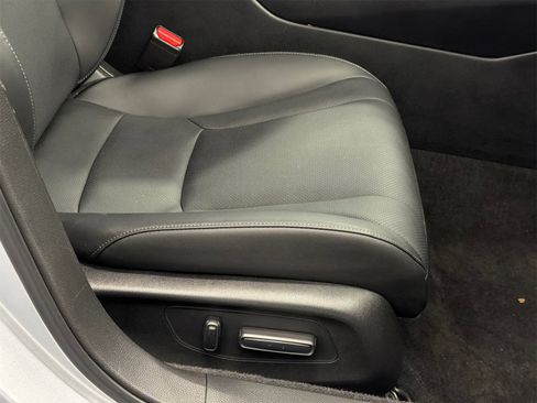 Used 2023 Honda Accord Sport image 11