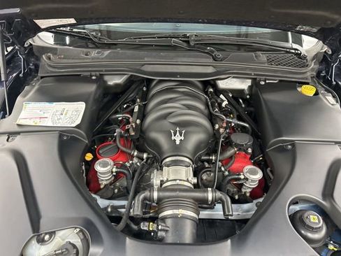 Used 2012 Maserati GranTurismo Convertible image 31