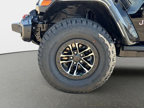 New 2026 Jeep Wrangler Unlimited Rubicon image 12