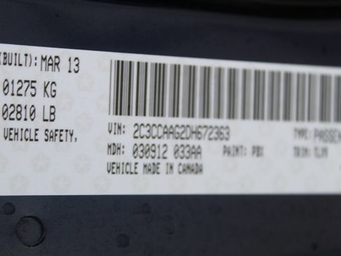 Used 2013 Chrysler 300 Base image 18