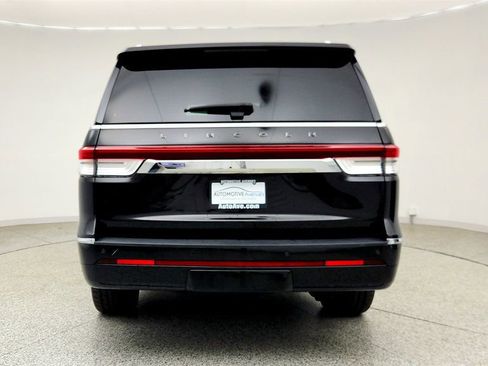 Used 2022 Lincoln Navigator Black Label AWD/4WD image 6