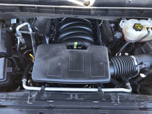 Certified 2024 GMC Sierra 1500 SLT RWD image 21