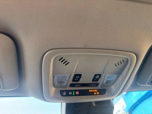 Used 2024 Chevrolet Malibu LT FWD image 24