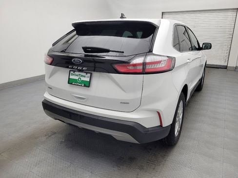 Used 2024 Ford Edge SEL image 9