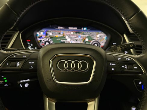 Used 2019 Audi Q5 2.0T Premium Plus w/ Premium Plus Package AWD/4WD image 18