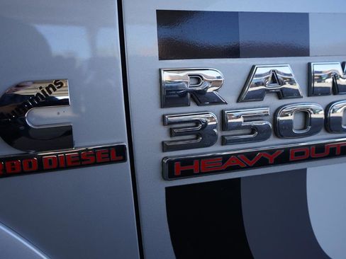 Used 2017 RAM 3500 Laramie Longhorn image 25