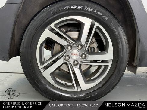 Used 2020 GMC Terrain SLT FWD image 14