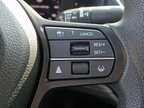 Used 2023 Honda Accord EX image 22