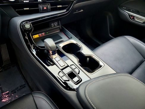 Used 2022 Lexus NX 350 NX 350 Premium image 17