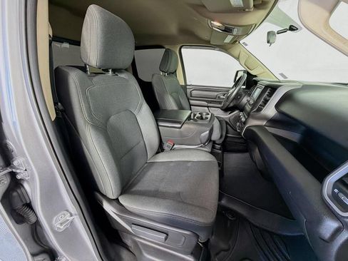Used 2019 RAM 1500 Tradesman w/ SXT Appearance Group AWD/4WD image 33