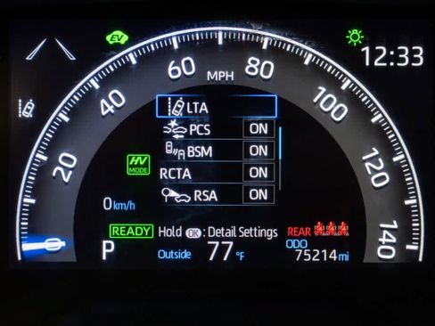 Used 2021 Toyota RAV4 SE w/ Weather & Moonroof Package AWD/4WD image 18