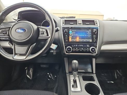 Used 2018 Subaru Outback 2.5i Premium image 28