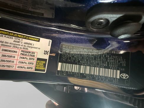 Used 2024 Toyota Corolla LE FWD image 25
