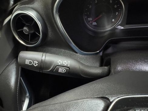 Used 2021 Chevrolet Blazer LT w/ Sound & Technology Package image 21