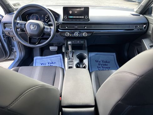 Used 2023 Honda Civic Sport image 14