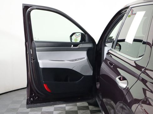 Used 2024 Hyundai Palisade SE image 27