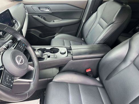 Certified 2023 Nissan Rogue SV w/ SV Premium Package image 21