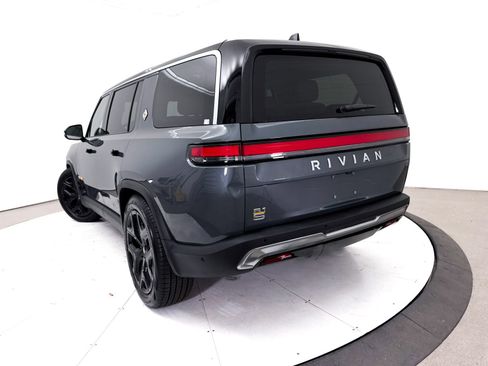 Used 2023 Rivian R1S Adventure AWD/4WD image 27