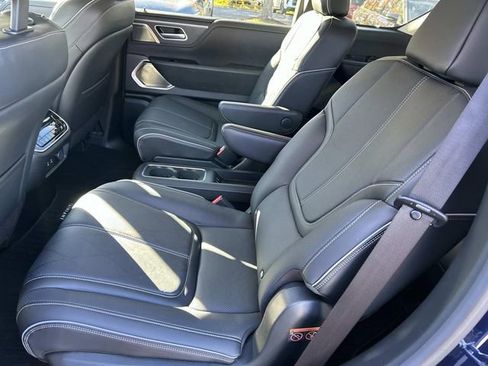 Certified 2025 INFINITI QX80 Sensory image 22