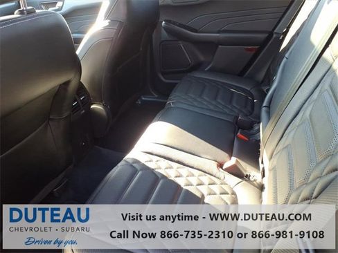 Used 2024 Ford Escape Platinum w/ Premium Technology Package image 10