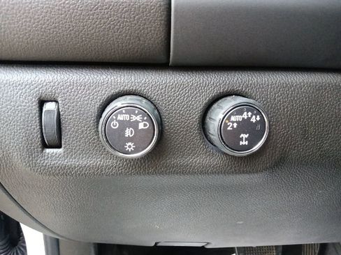 Used 2022 GMC Canyon AT4 w/ Trailering Package image 17