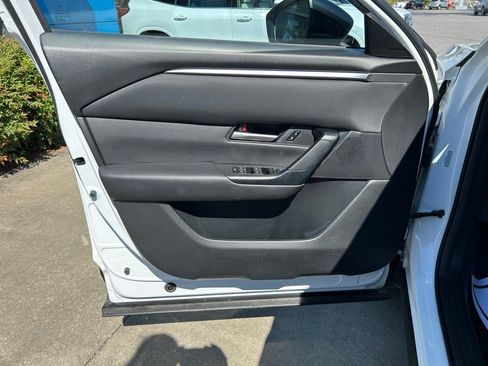 Used 2024 MAZDA CX-50 AWD 2.5 S w/ Preferred Package image 21