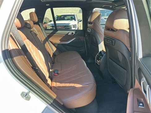 Used 2023 BMW X5 xDrive40i w/ Premium Package image 27