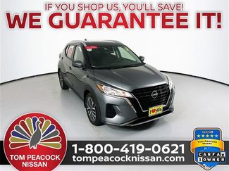 Certified 2023 Nissan Kicks SV image 1