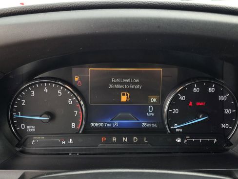 Used 2021 Ford Explorer Limited RWD image 10