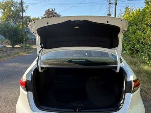 Used 2026 Toyota Corolla XSE w/ Carpet Mat Package (TMS) FWD image 13