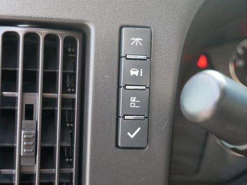 Used 2023 Chevrolet Express 3500 w/ Power Convenience Package RWD image 19