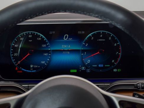 Used 2022 Mercedes-Benz GLS 450 4MATIC image 17