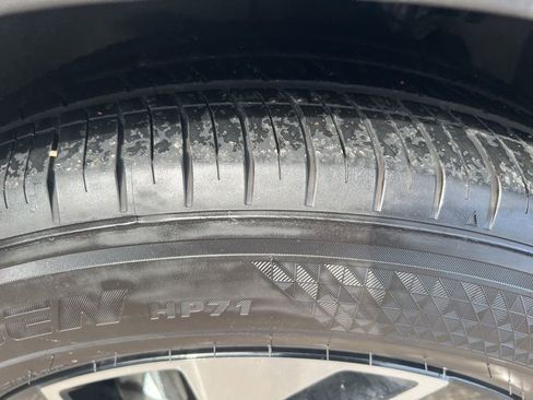 Certified 2024 Kia Sportage EX FWD image 43