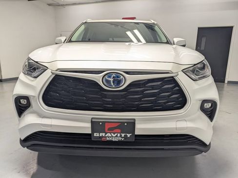 Used 2023 Toyota Highlander Bronze Edition image 26