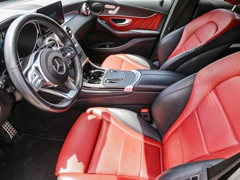 Used 2023 Mercedes-Benz GLC 300 4MATIC Coupe image 5