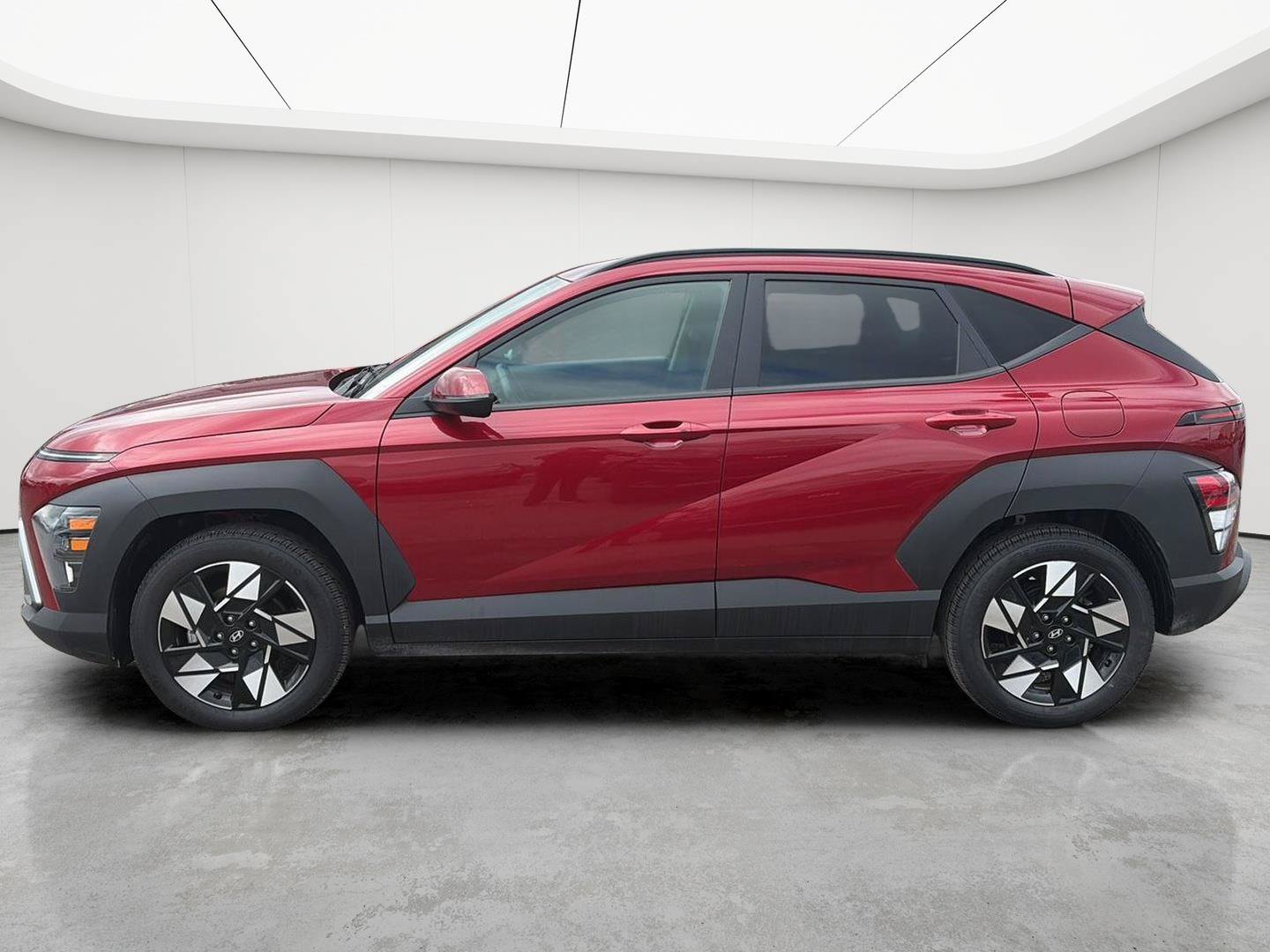 Used 2025 Hyundai Kona SEL FWD image 3