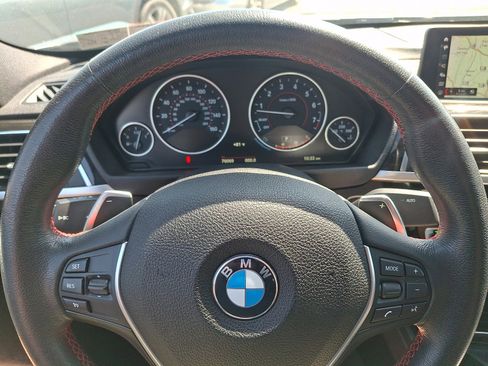 Used 2018 BMW 330i xDrive Sedan AWD/4WD image 20