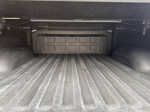 Used 2013 RAM 1500 Express image 25