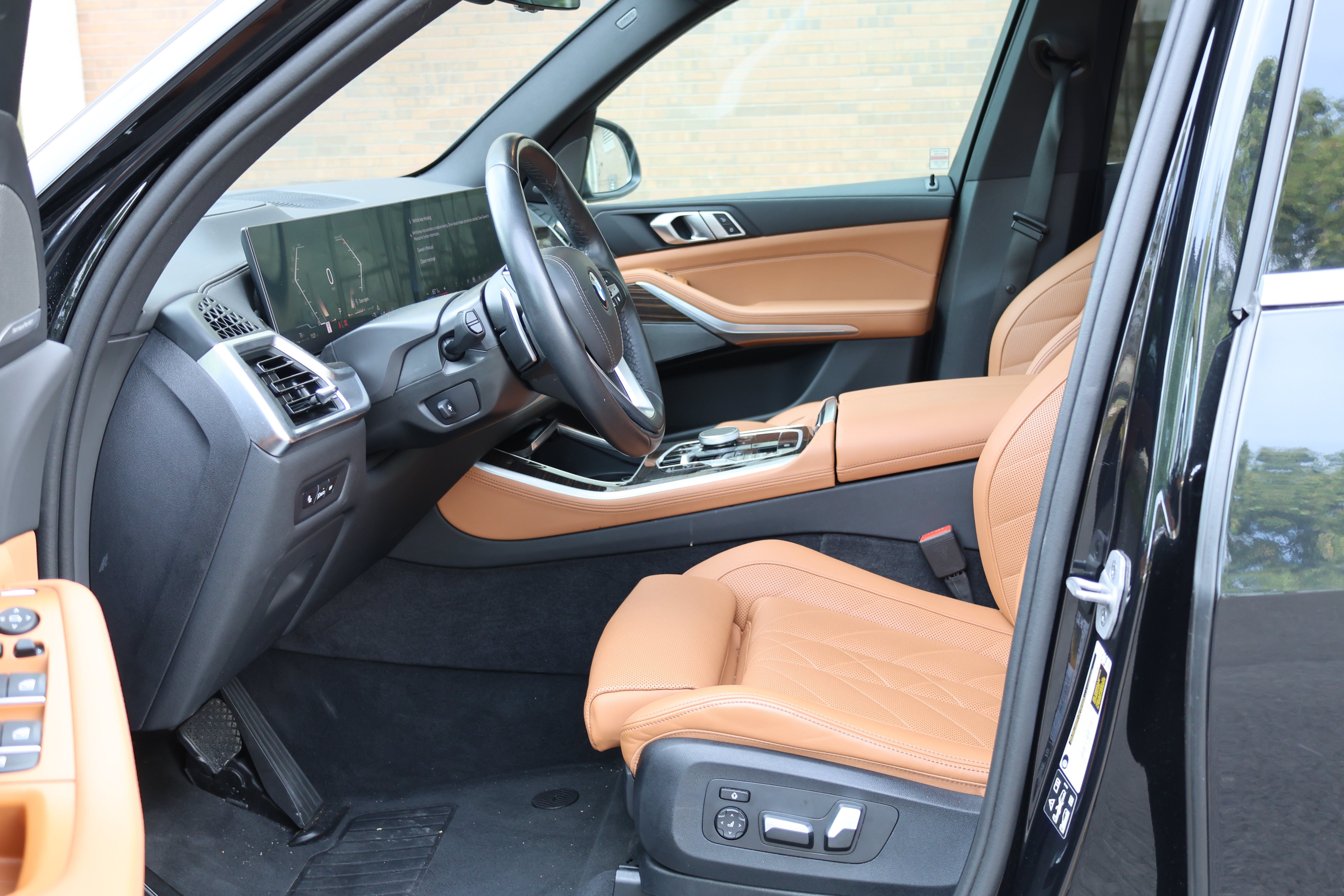 Used 2026 BMW X5 xDrive40i AWD/4WD image 24