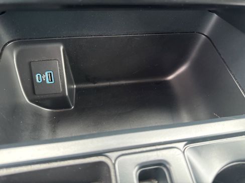 Used 2024 Ford F150 XLT w/ Mobile Office Package image 32