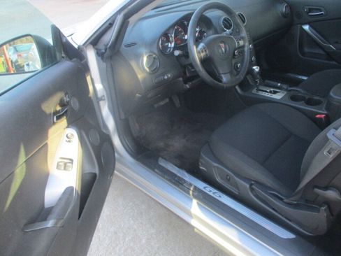 Used 2007 Pontiac G6 GT w/ Sun And Sound Package image 23