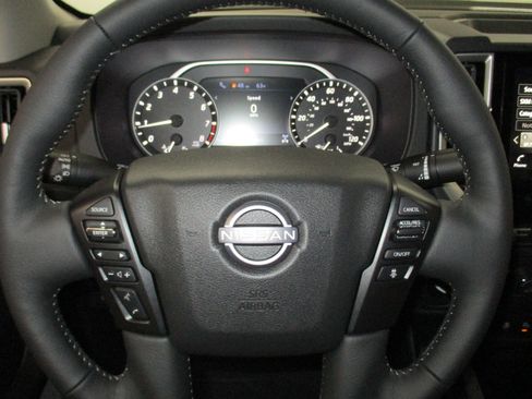 New 2026 Nissan Frontier SV w/ SV Convenience Package image 17