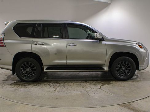 Used 2023 Lexus GX 460 Premium w/ Premium Plus Package image 6