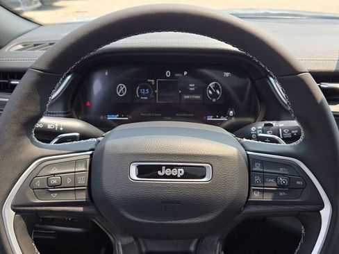 New 2025 Jeep Grand Cherokee L Limited image 36