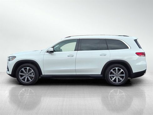 Used 2023 Mercedes-Benz GLS 450 4MATIC image 7