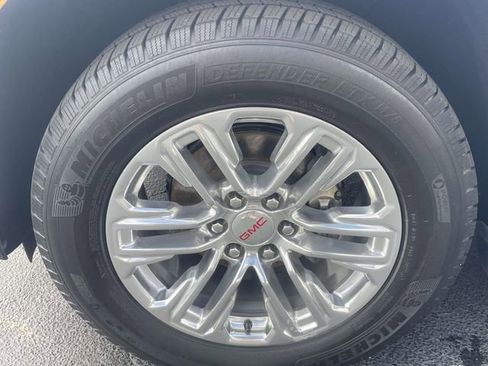 Certified 2021 GMC Yukon SLT AWD/4WD image 8