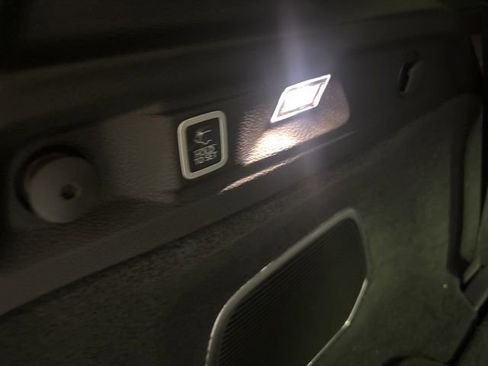 Used 2023 Jeep Grand Cherokee L Overland AWD/4WD image 16