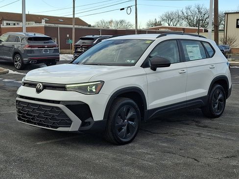New 2026 Volkswagen Taos S image 3