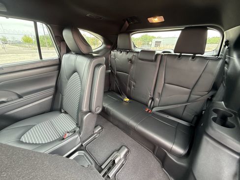 Certified 2025 Toyota Highlander XSE AWD/4WD image 26